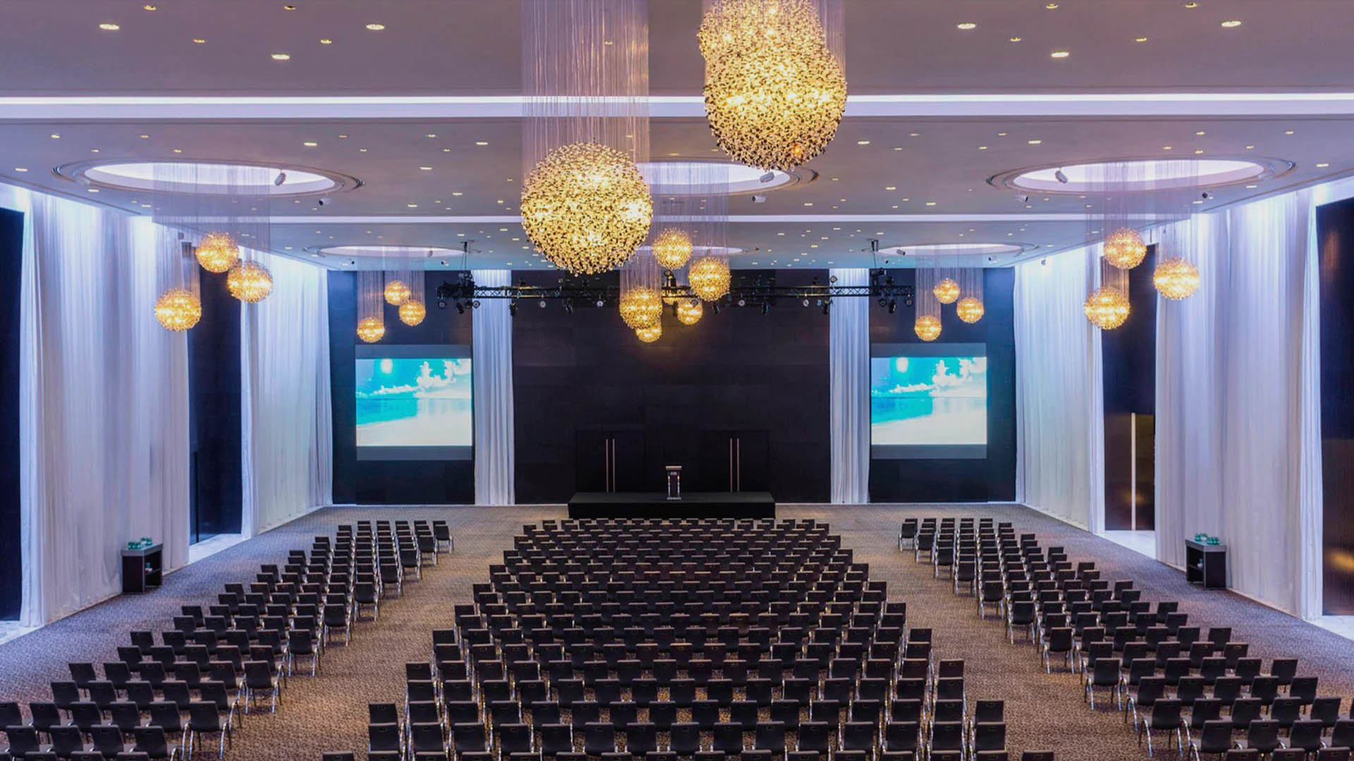 Heshan Youmeiya Furniture Co.,ltd.