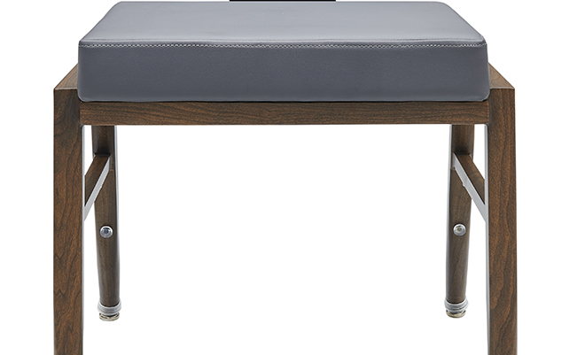 Elegant and Minimalistic Aluminum Chair with Flex Back YY6106-1