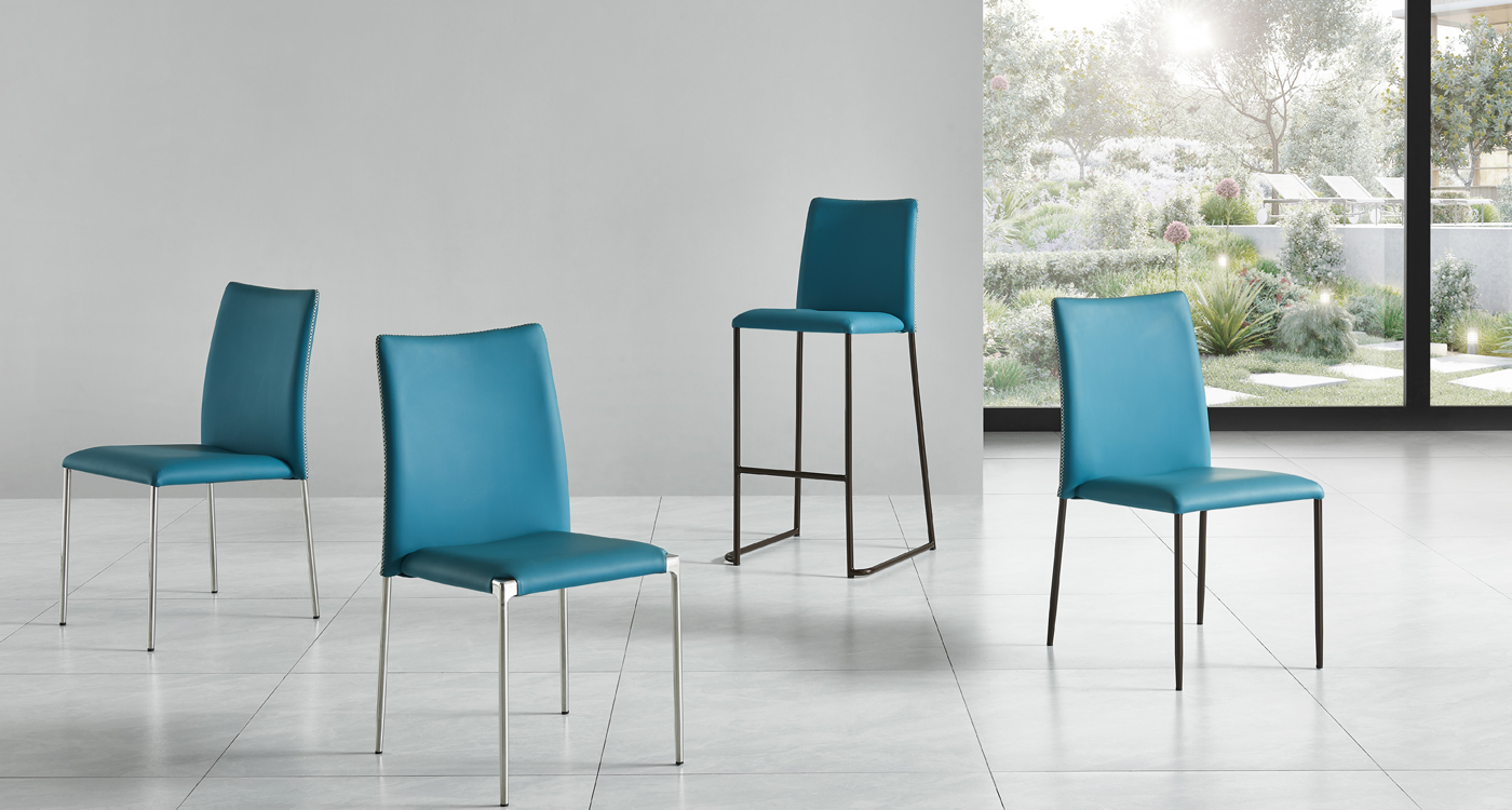 Comfortable and Sleek Stainless Steel Barstool YG7183