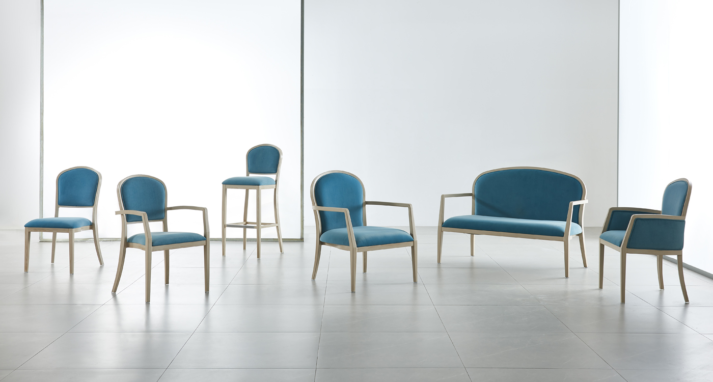 Commercial Elegant  Metal Wood Grain Dining Chair YL1435 Yumeya